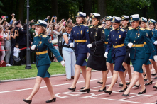 Nga có thể bắt đầu kêu gọi phụ nữ tham gia chiến tranh Ukraine