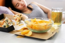 Nằm ngay sau khi ăn, coi chừng 5 loại bệnh sau tìm đến