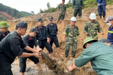 Sạt lở nhà máy thủy điện: Ngày thứ 3 mất tích, tìm thấy ba lô và xe máy của người kỹ sư