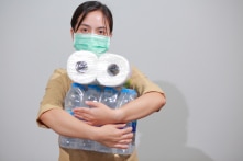 Thượng Hải bác tin đồn việc cung cấp nước có vấn đề, người dân mua nước tích trữ