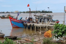 Hai tàu cá cùng 19 ngư dân Việt Nam bị Malaysia bắt giữ