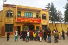 Đánh bạc qua mạng hàng chục tỷ đồng, 3 cựu cán bộ trại giam ở Hải Dương bị bắt