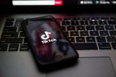 Kiểm chứng từ WSJ: TikTok đẩy nội dung không phù hợp cho trẻ vị thành niên