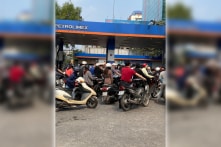 Xăng RON95 tăng giá lần thứ 4 liên tiếp, thêm hơn 1.100 đồng/lít