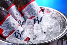 FIFA cấm bán bia quanh các sân vận động tổ chức World Cup 2022