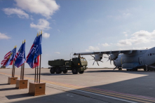 Lãnh đạo Không quân Anh cảnh báo việc TQ tuyển dụng các phi công quân sự phương Tây