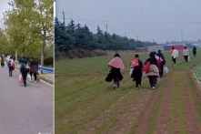 Làn sóng đào thoát ‘Zero COVID’ để hồi hương của công nhân Foxconn Trung Quốc