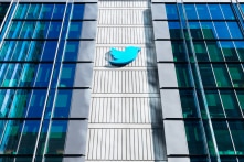Twitter bỏ gắn thẻ với tài khoản của Tổng thống Joe Biden
