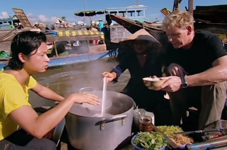 Siêu đầu bếp Gordon Ramsay gọi Việt Nam là điểm đến ẩm thực hàng đầu thế giới