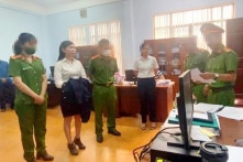 Đội trưởng Đội nghiệp vụ – Chi cục thuế ở Kon Tum bị bắt sau tố cáo ‘vòi’ tiền