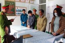 Quảng Nam: Một kế toán phòng giáo dục ‘giúp’ giám đốc trúng thầu gần 10 tỷ đồng