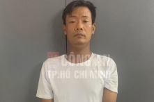 TP.HCM: Thợ chống thấm giả vào căn hộ chung cư, kề dao vào cổ cướp tiền