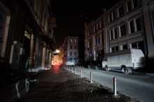 Ukraine cảnh báo mất điện diện rộng sau nhiều vụ tấn công tên lửa từ Nga