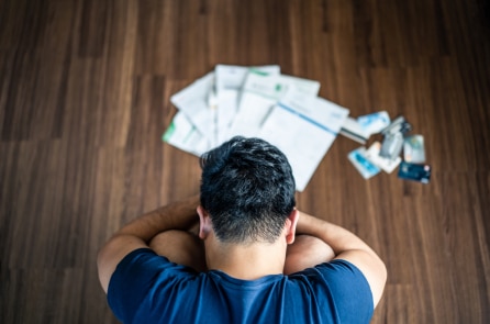 Nhiều người trẻ Việt lo ngại khi Tết đến gần