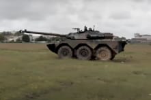 Nước đầu tiên chuyển giao xe tăng do phương Tây sản xuất cho Ukraine