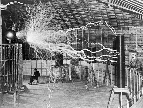 Nikola Tesla (1856-1943) - Thiên tài về điện hai chiều