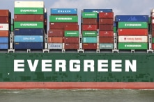 Gã khổng lồ Evergreen thưởng năm 2022 cao nhất tới 52 tháng lương