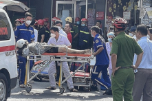 TP.HCM: 8 người thoát nạn, một nữ sinh tử vong khi cửa hàng tiện lợi Circle K bị sập