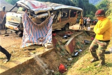Sơn La: Xe chở khách đi đám cưới gặp nạn, 4 người tử vong, nhiều người bị thương