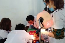 Nghệ An: Rơi xuống kênh sông gần nhà, bé 18 tháng tuổi tử vong