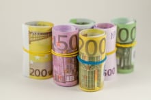 EU có thể gửi hàng tỷ USD tiền của Nga cho Ukraine vào tháng 7