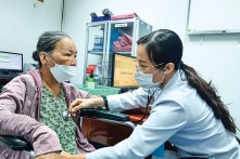 Cà Mau đề nghị cơ sở y tế cả nước ‘cấm cửa’ một bác sĩ