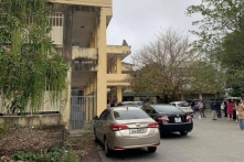 Khởi tố nữ văn thư bán phế liệu 60 thùng hồ sơ giá 9 triệu đồng