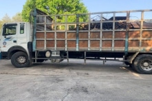 Bắt nhóm người gắn thêm thùng nước nhằm gian lận khối lượng để chiếm đoạt hàng hóa