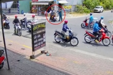 Video nam sinh bị người mặc trang phục dân quân tự vệ vụt gậy đánh đang được xác minh