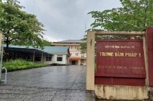 Giám đốc Trung tâm pháp y tỉnh Quảng Trị bị khởi tố và bắt tạm giam