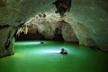 Hệ thống hang động nguyên sơ, dài hơn 3km được phát hiện tại Quảng Bình