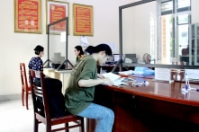 Thái Nguyên: Sinh viên phải có sổ đỏ của chủ nhà trọ mới được làm tạm trú