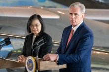 TQ trừng phạt Thư viện Reagan sau khi ông McCarthy gặp bà Thái Anh Văn