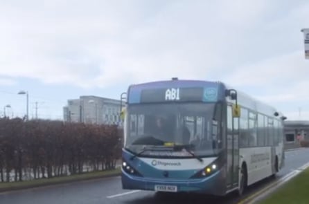 Scotland phát triển xe buýt tự lái đầu tiên trên thế giới