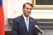 Thống đốc Virginia đến Đài Loan để đàm phán song phương với bà Thái Anh Văn