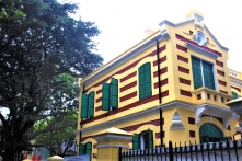 Chuyên gia Pháp: Gam màu biệt thự Pháp cổ cơ bản không thay đổi