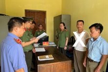 Đội trưởng Công ty TNHH Nông nghiệp Tô Hiệu tự ý thu tiền chuyển đổi cây trồng