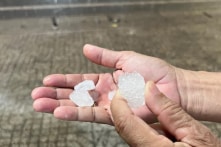 Mưa đá bất thường rơi xuống Tây Ninh
