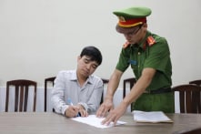 Phó Trưởng Phòng Tàu sông Cục Đăng kiểm cùng 3 người bị khởi tố, bắt tạm giam