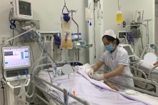 3 bệnh nhân ngộ độc botulinum đã liệt hoàn toàn, VN tiếp tục liên hệ mua thuốc