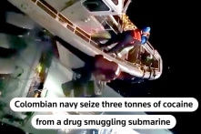 Hải quân Colombia bắt giữ tàu ngầm chứa 3 tấn cocaine