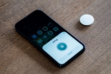 California: Người phụ nữ 61 tuổi dùng AirTag tìm xe bị trộm và bị bắn chết