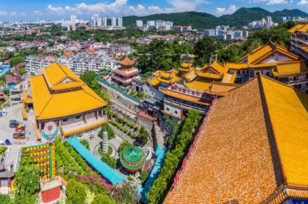 Malaysia phá ổ lừa đảo xuyên quốc gia, hơn 300 công dân Trung Quốc bị bắt giữ