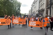 Cảnh sát Anh bắt 21 người khi hơn 200 người chặn ít nhất 14 điểm giao thông