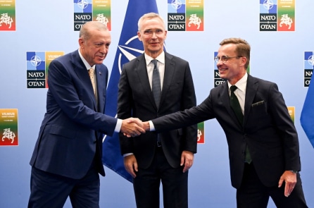 Phản ứng của các bên khi Thổ Nhĩ Kỳ bật đèn xanh cho Thụy Điển gia nhập NATO