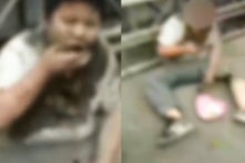 [VIDEO] Cậu bé 13 tuổi bị 3 trẻ vị thành niên bắt ăn phân, đánh đập và tè vào người