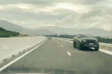 Nữ tài xế chạy xe ngược chiều trên cao tốc Nha Trang – Cam Lâm