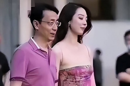 70% quan chức Trung Quốc mắc “chứng sợ mạng xã hội”