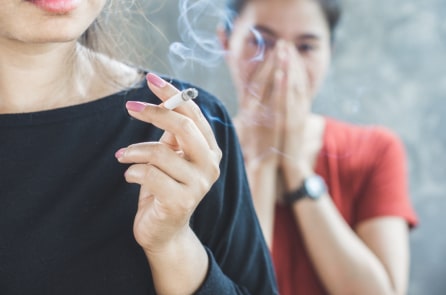 Hồng Kông đề xuất ý tưởng cho người dân chủ động ‘trừng phạt’ người hút thuốc ở khu vực cấm