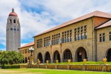 Chủ tịch Đại học Stanford từ chức vì bê bối học thuật